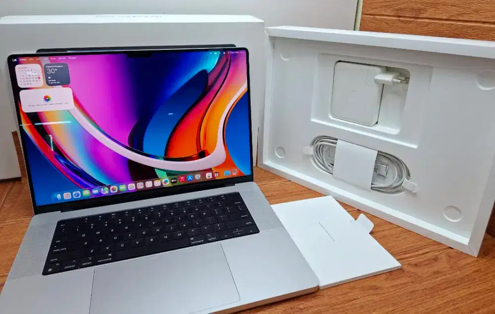 MacBook M2 Pro 16inc 16/1TB Silver Ibox