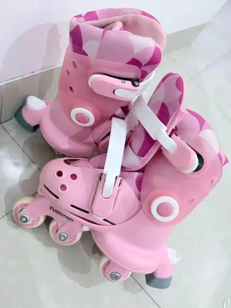 JUAL SEPATU RODA YVOLUTION