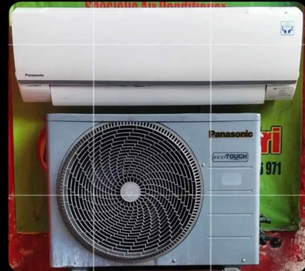 Jual ac panasonic R 32 ..1/2 pk lowwat 360 watt kondisi 95% ori semua