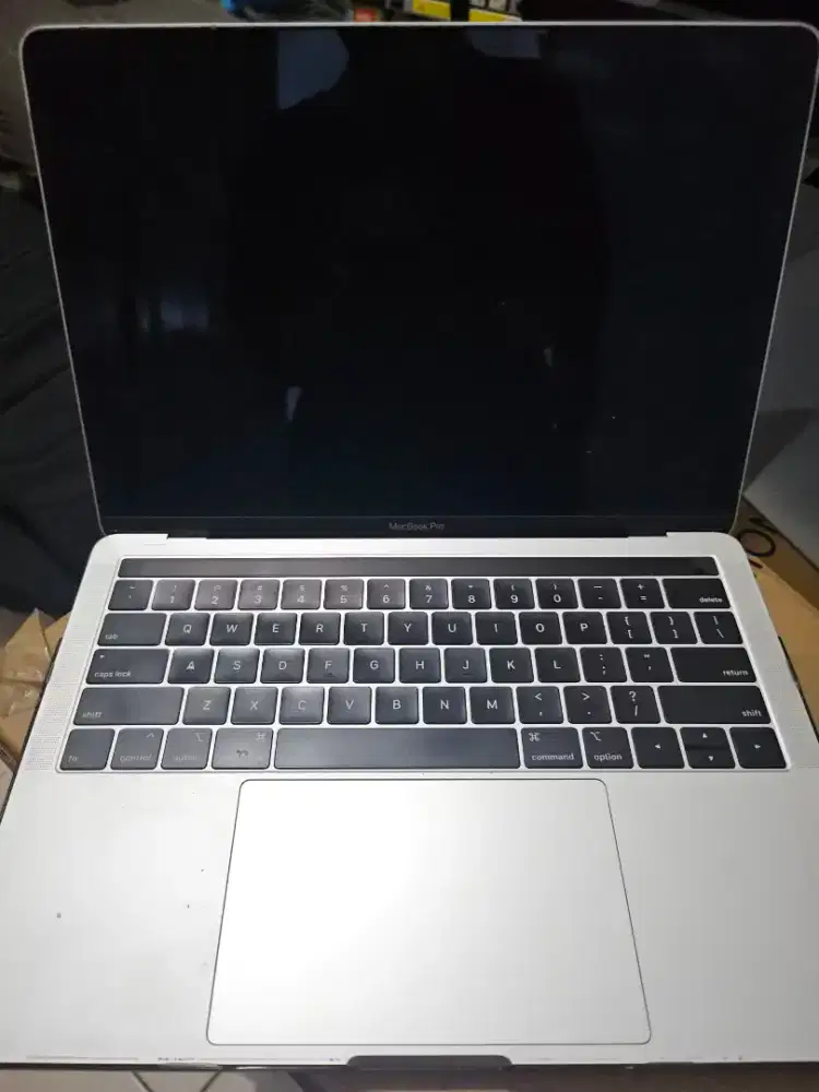Macbook pro 2019 with touchbar