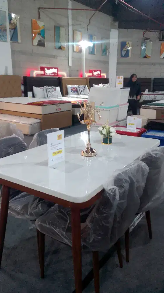 segampang itu cicilan 1 set meja makan di home credit mulai dari 500rb