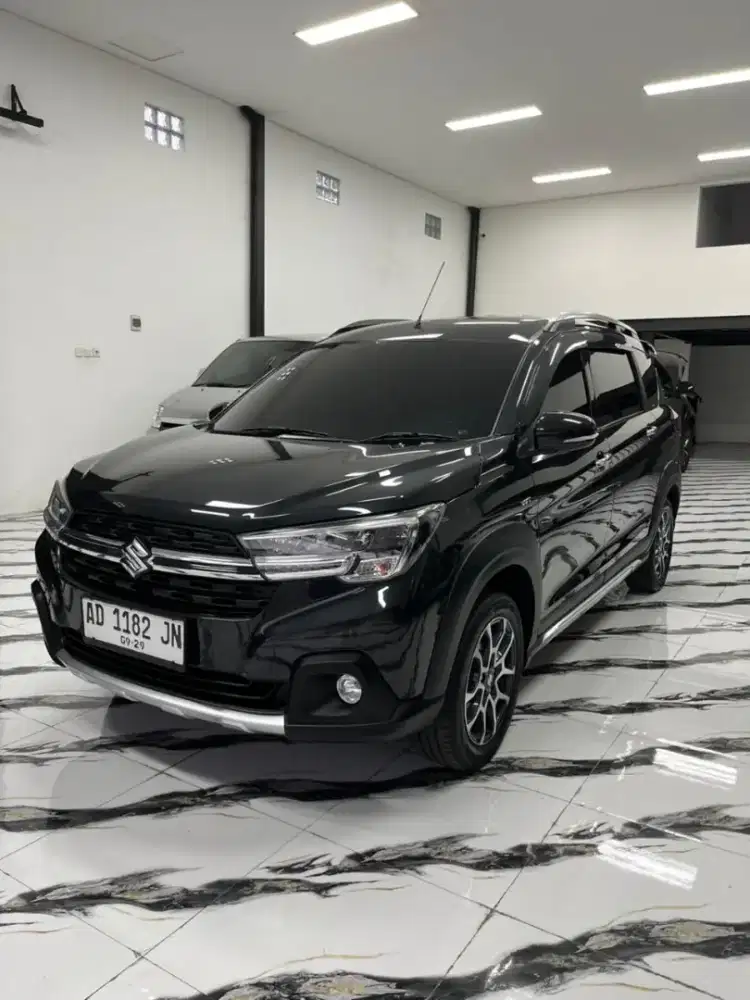 Suzuki XL7 alpha 2020 automatic istimewa