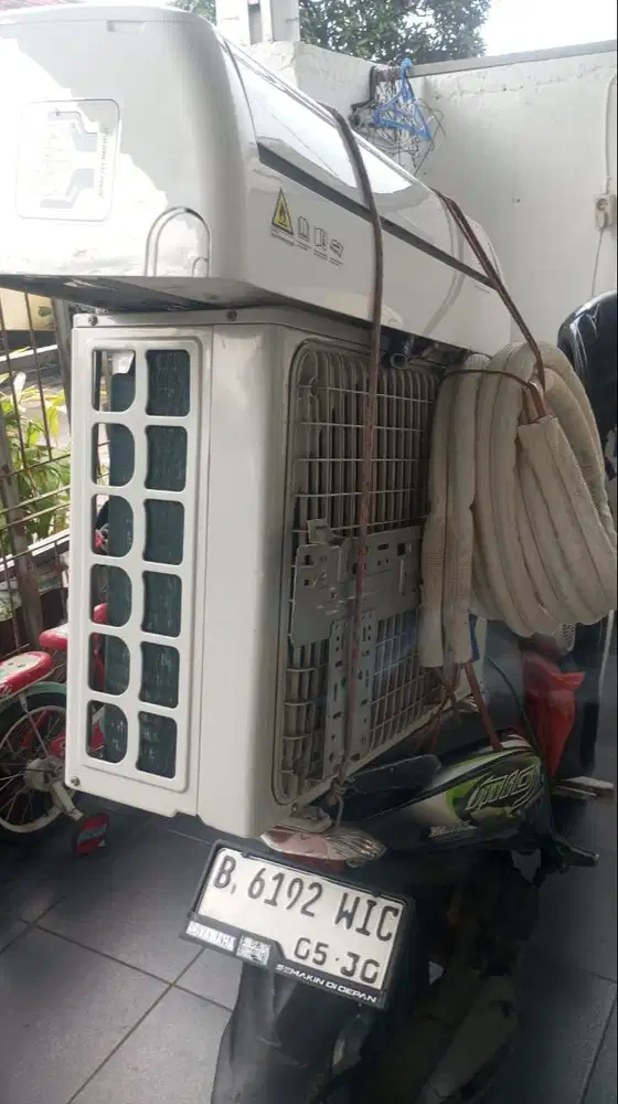 Beli ac bekas 1/2 PK Parung, Bojongsari, Sawangan