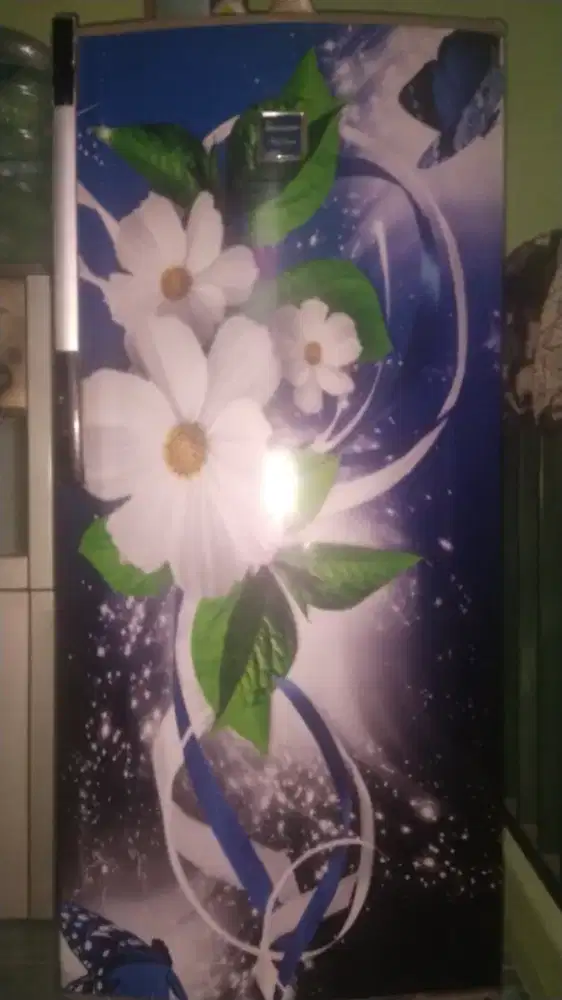 Jual kulkas bekas tapi masih bagus
