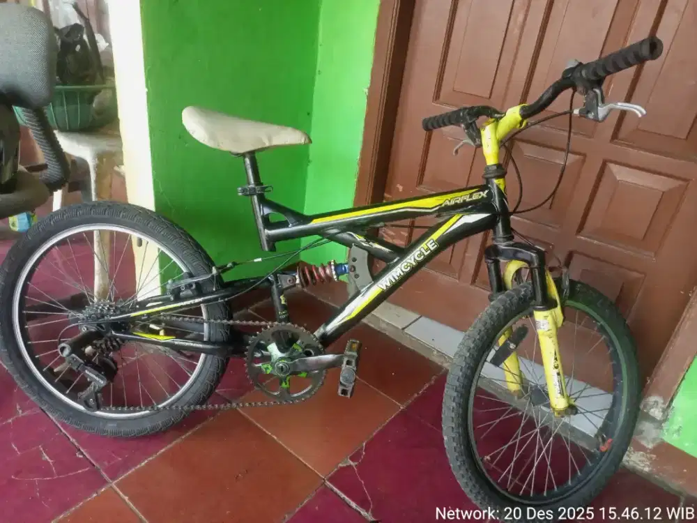 Sepeda gunung anak wimcycle