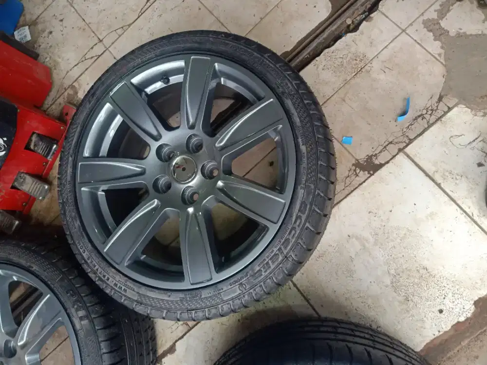 BMW ring 18 ban accelera