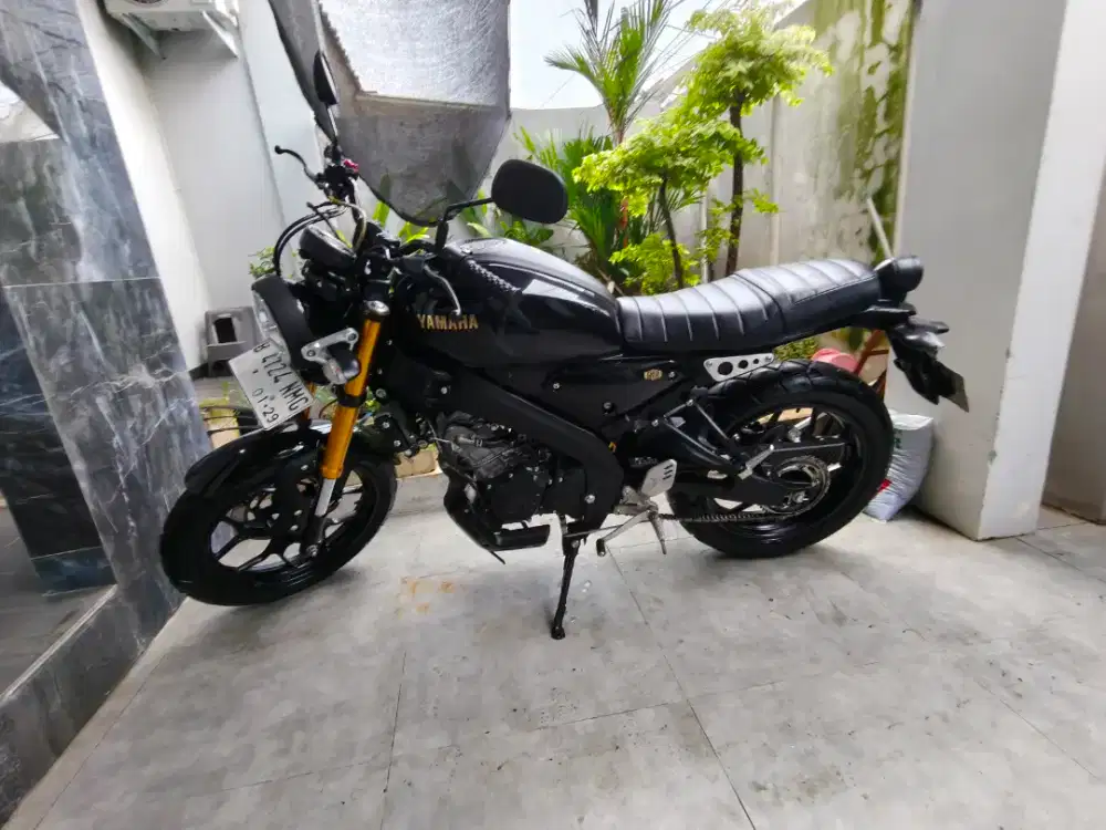 DIJUAL CEPAT! MOTOR YAMAHA XSR 155.  LOW KM 4RB