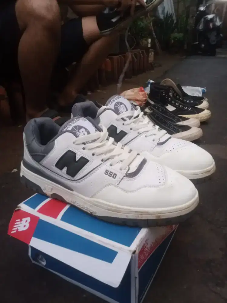 NEW BALANCE 550 WHITE GREY SECOND