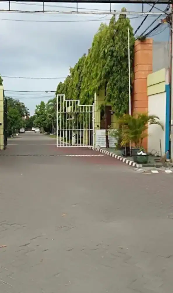 Dijual Rumah Bukit Citra Darmo dekat food junction surabaya