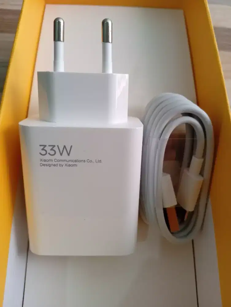 Charger Bawaan R3dmi