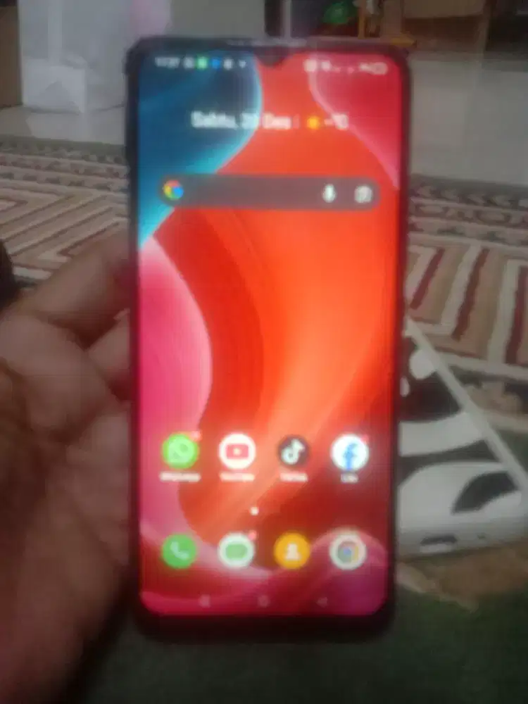 Realme C15 Snapdragon 4/64 Normal tinggal pake aja,lecet bekas pakean
