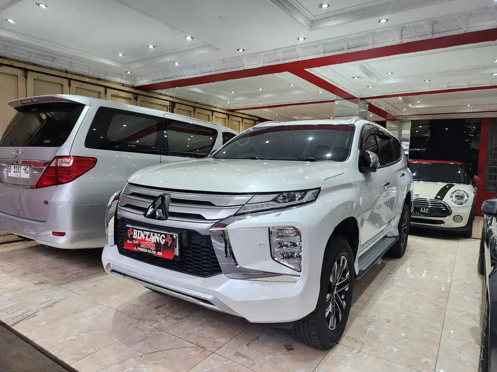 PAJERO DAKAR ULTIMATE AT 2022 KM RENDAH / MDL THN 2023 (BINTANG MOTOR)