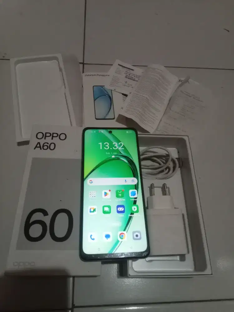 Oppo a60 ram  8/128 nfc fulset mulus