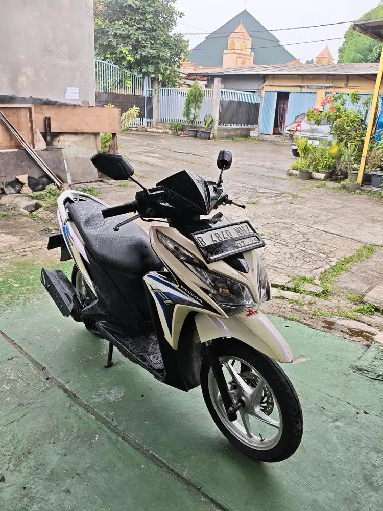 ~second Vario kzr 125cc 2014 GURIH
