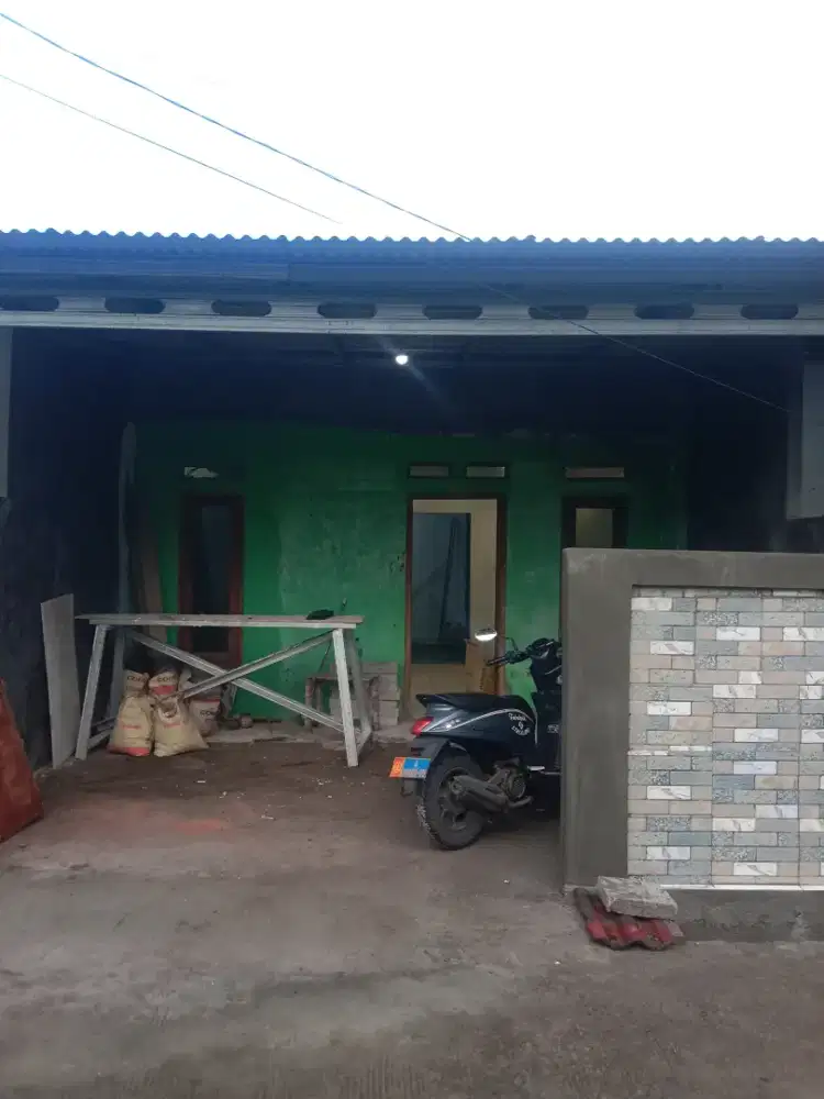 Disewakan 1 unit rumah 700ribu n tahunan 8juta