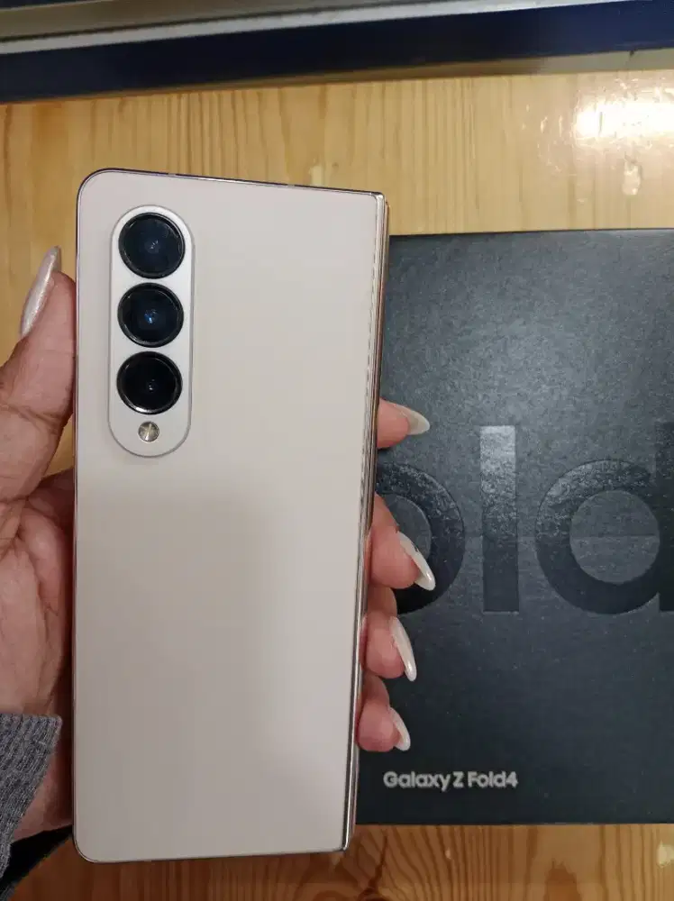 Samsung Z Fold 4 12/256