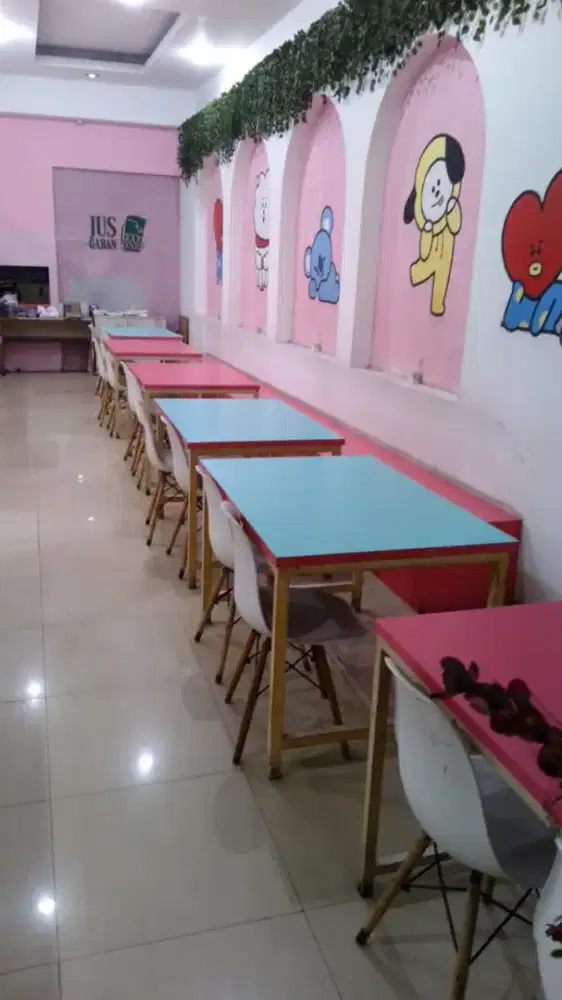 Meja kursi Ex Cafe di Kopo Bandung