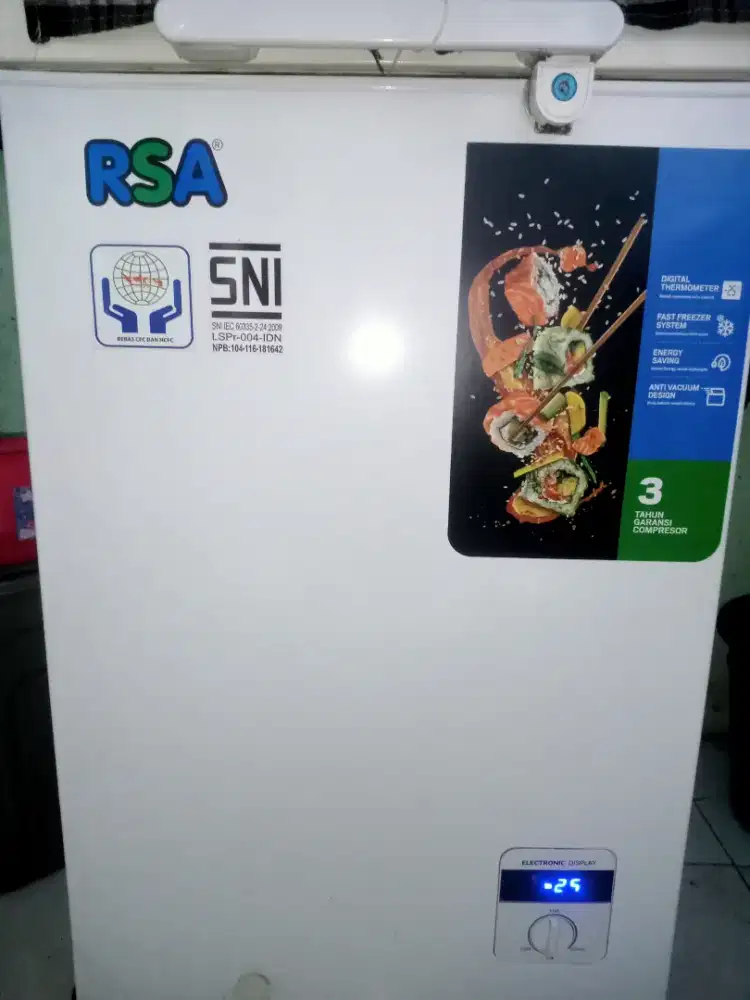 Jual cepat freezer box RSA harga nego sampai jadi