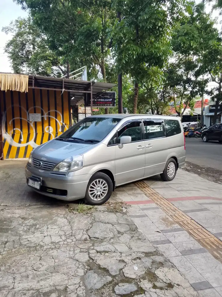 NISSAN SERENA CT AT