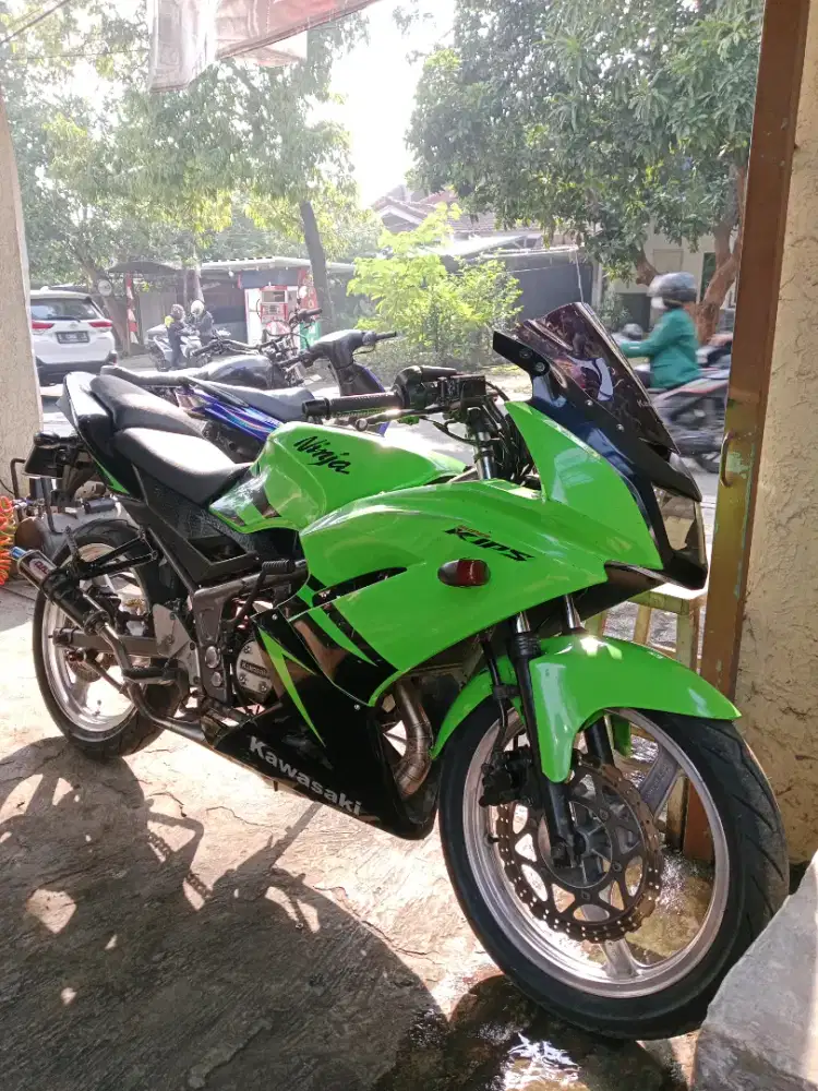 Kawasaki ninja rr new 2012