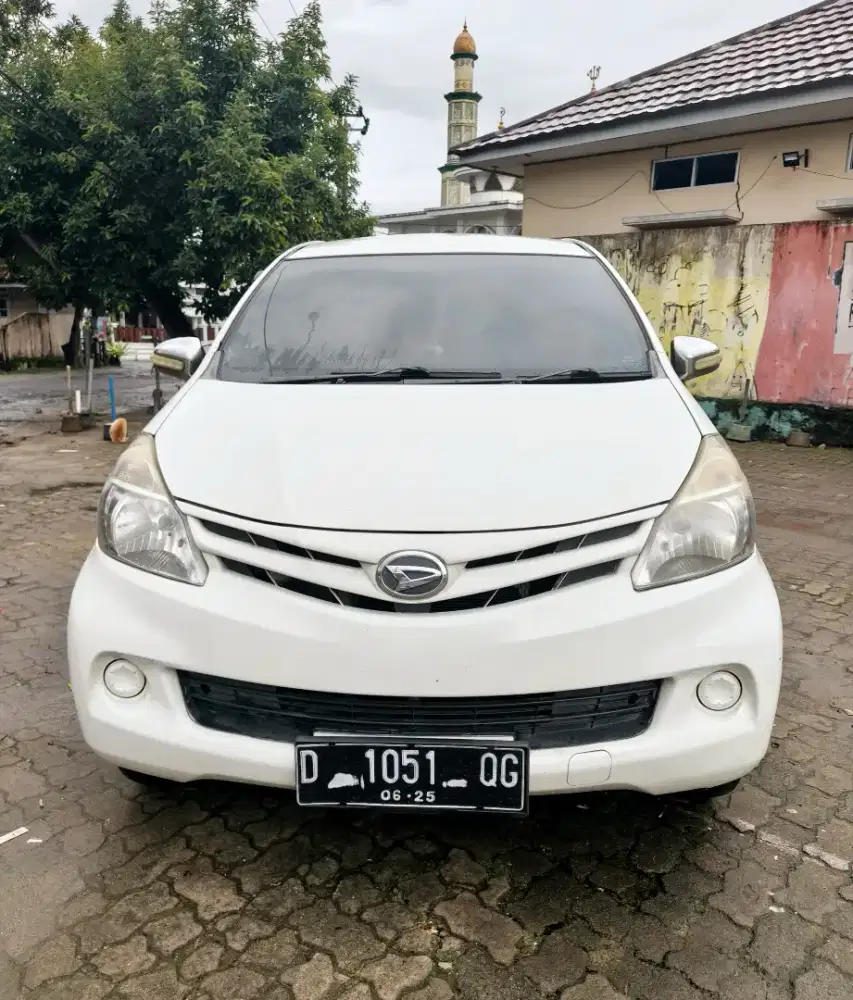 DAIHATSU XENIA 1.3 X MT 2012