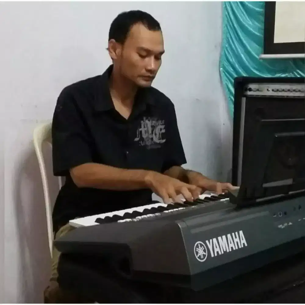 Les Prifat Keyboard ( Datang ke rumah Yang Prifat )