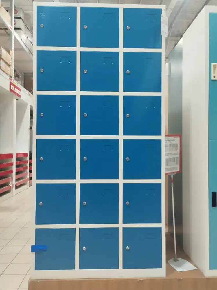 Locker untuk penyimpanan
