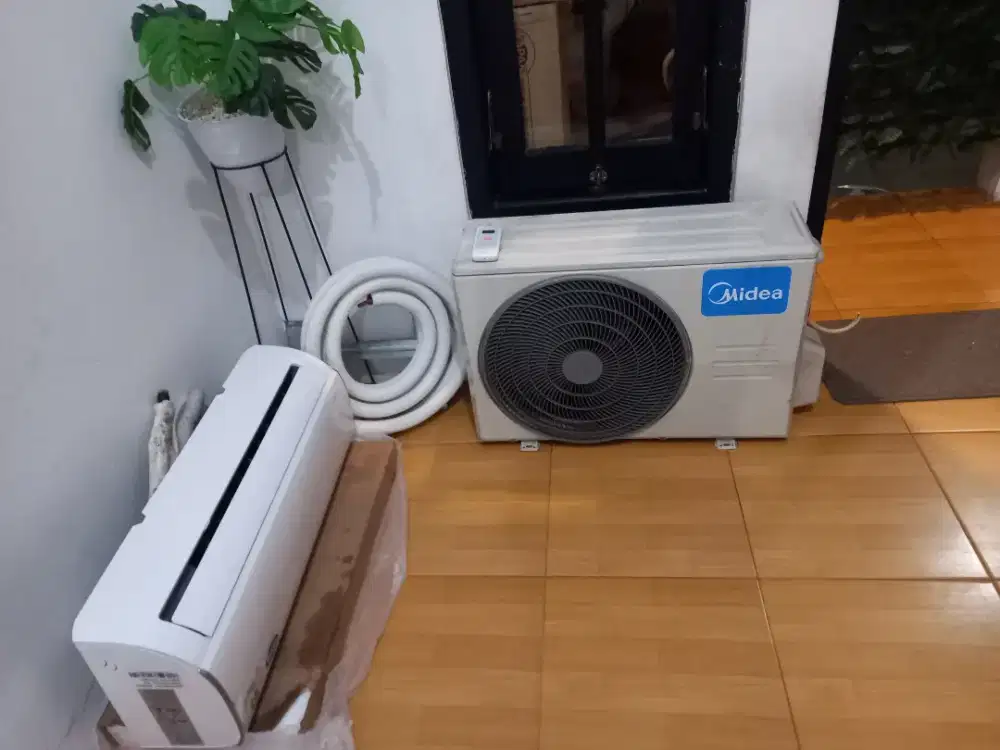 Midea 1/2 pk standart