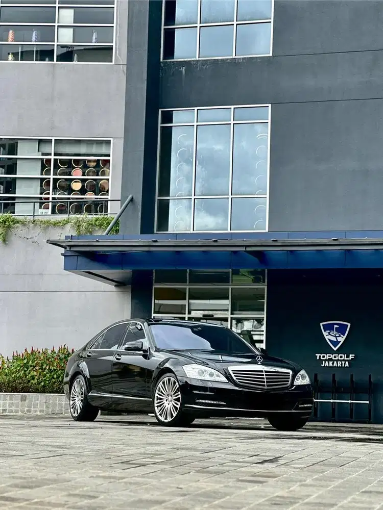 CASH Mercedes-Benz S500 L 2011 CGI Blue Eff Low KM