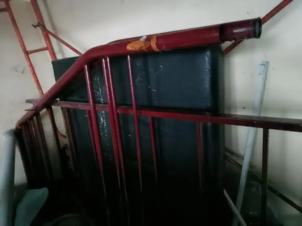 Ranjang susun 2 tingkat kondisi bagus