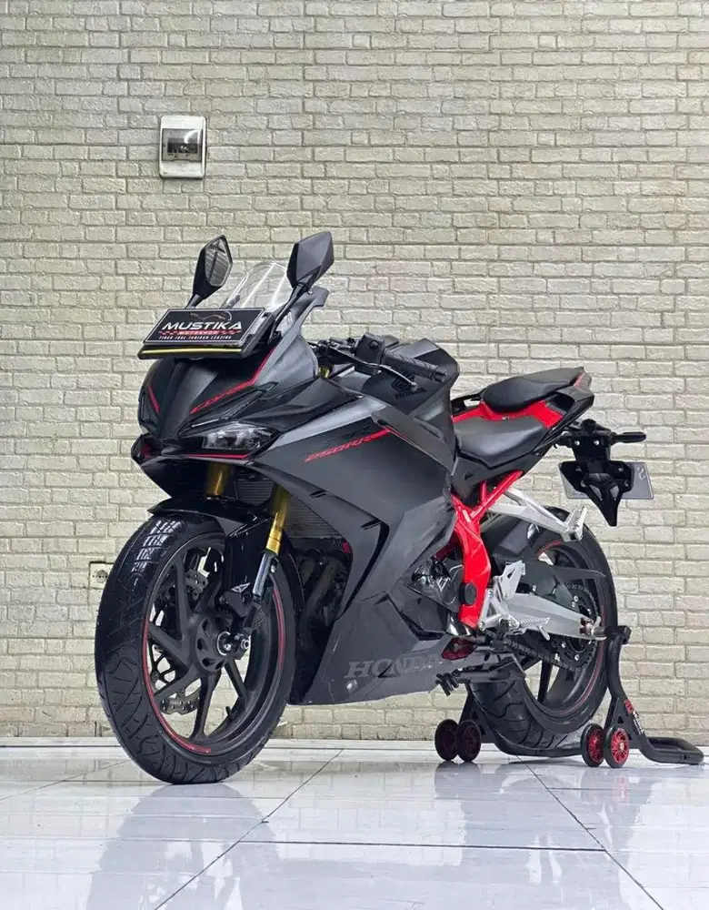 Cbr 250 RR /2023