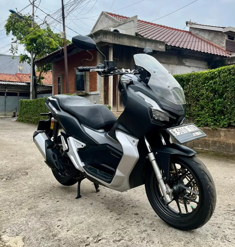 Dijual Cepat MULUSS Honda ADV CBS 150Cc Th.2019 (Pajak Hidup 08/2026)