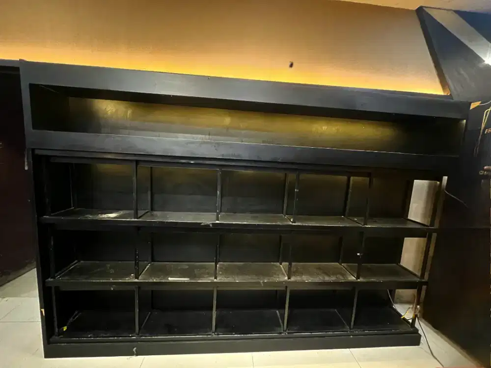 RAK ROTI / PAJANGAN KAYU 4 TINGKAT