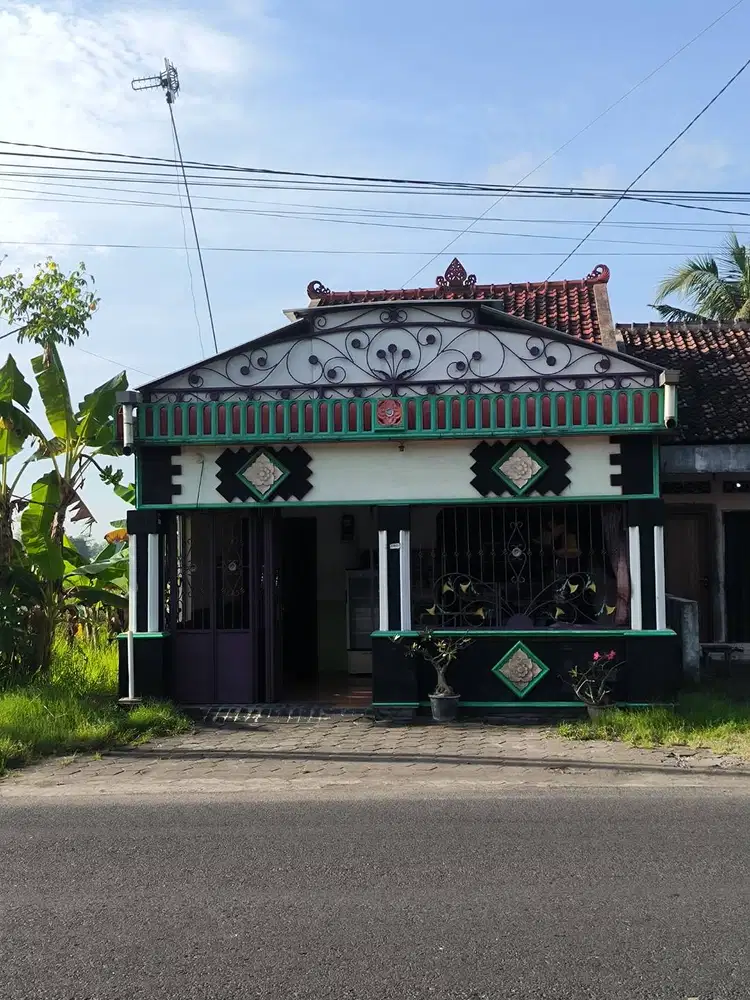 Rumah Siap Huni / Usaha - Bantul,DIY