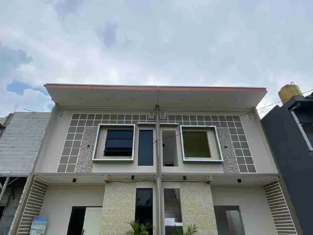 Dijual rumah lantai 2