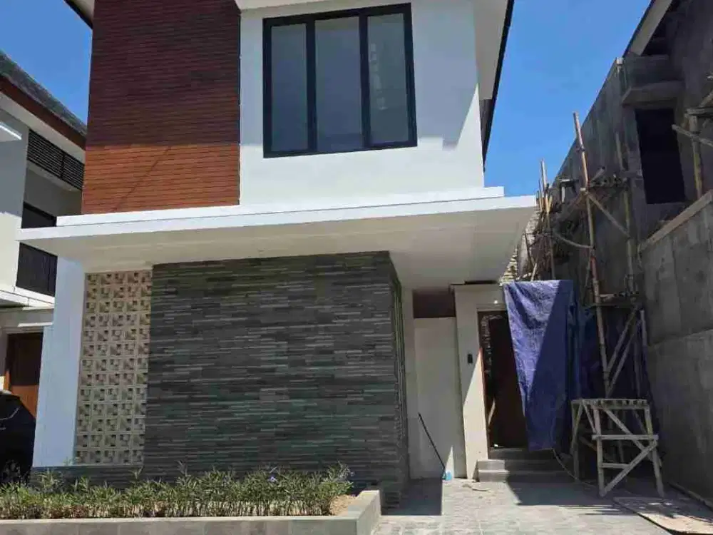 DIJUAL RUMAH SEMI VILLA MODERN MINIMALIS LOKASI IMAM BONJOL