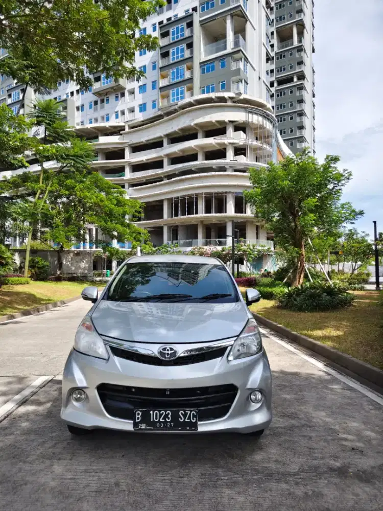 Avanza Veloz 1.5 AT 2012