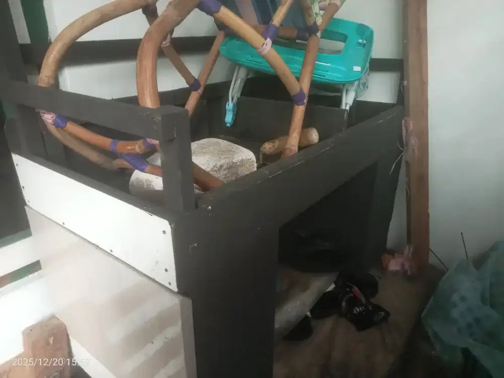 Gerobak es buat motor