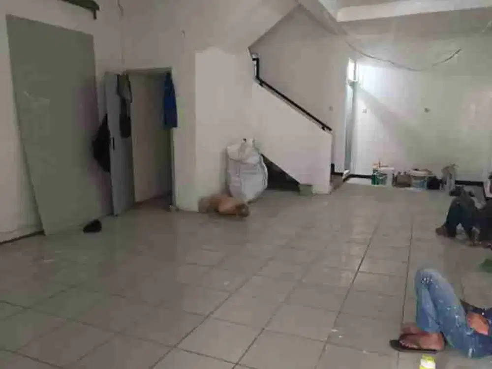 disewakan rumah di jalan peta cocok untuk usaha