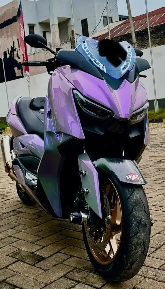 Yamaha Xmax Istimewa