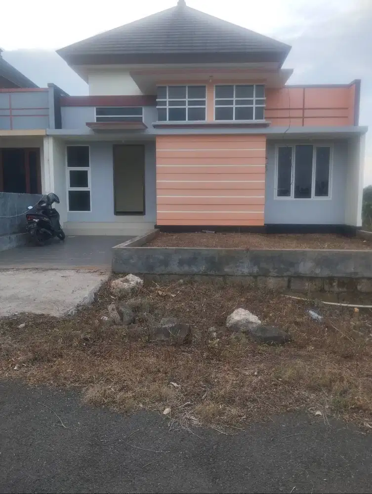 Rumah dijual siap huni