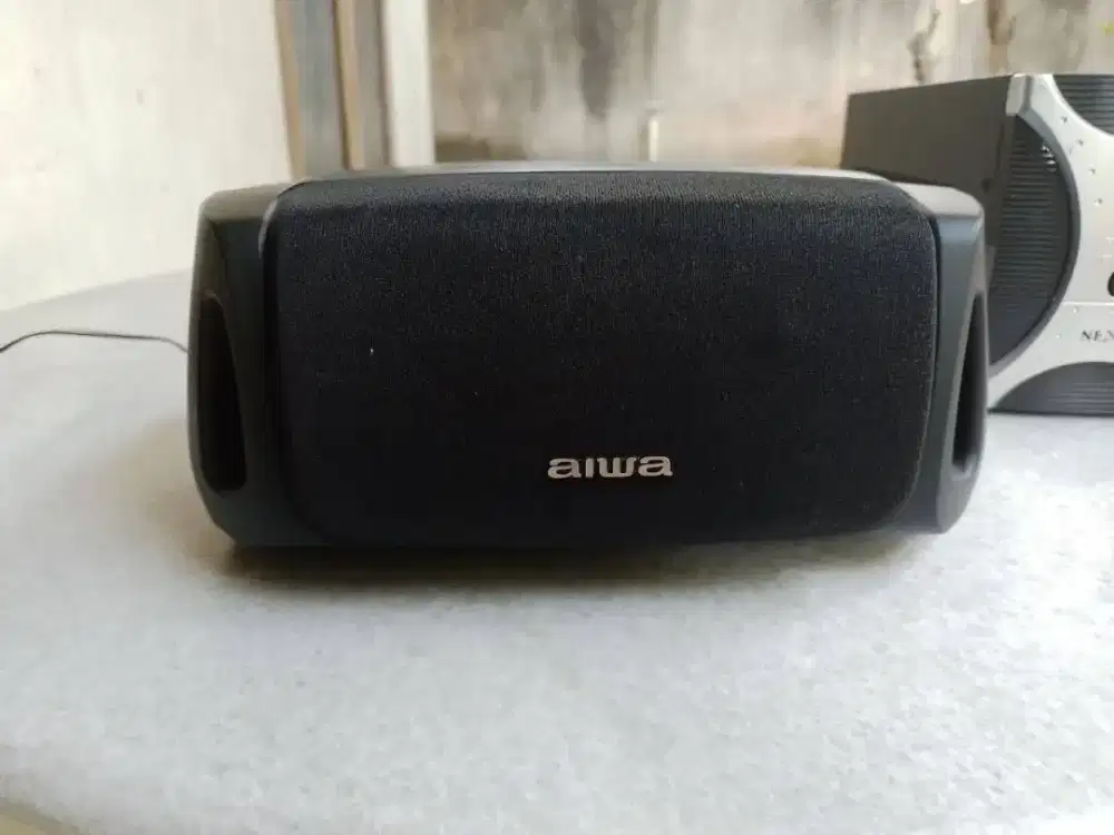 Speaker center Aiwa