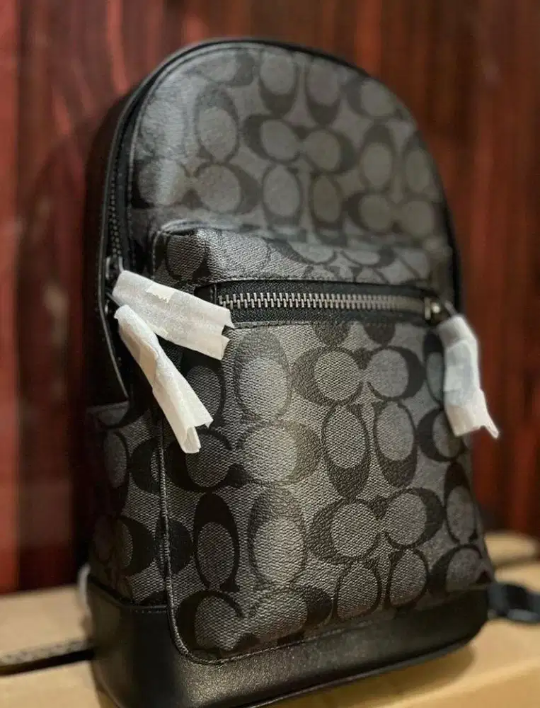 Tas Coach kondisi baru