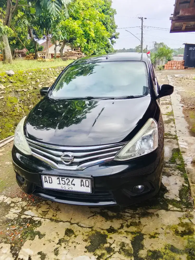 Nissan grand livina L11 2013 hitam