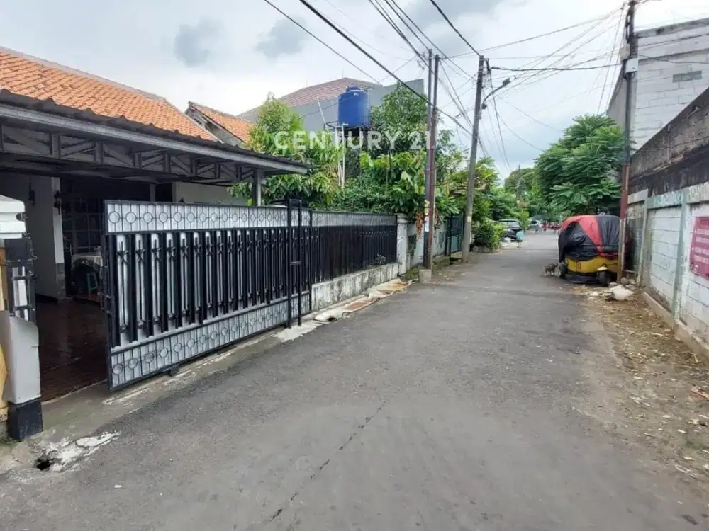 Rumah Rapih Di Komplek Setneg Kebayoran Lama Jakarta Selatan