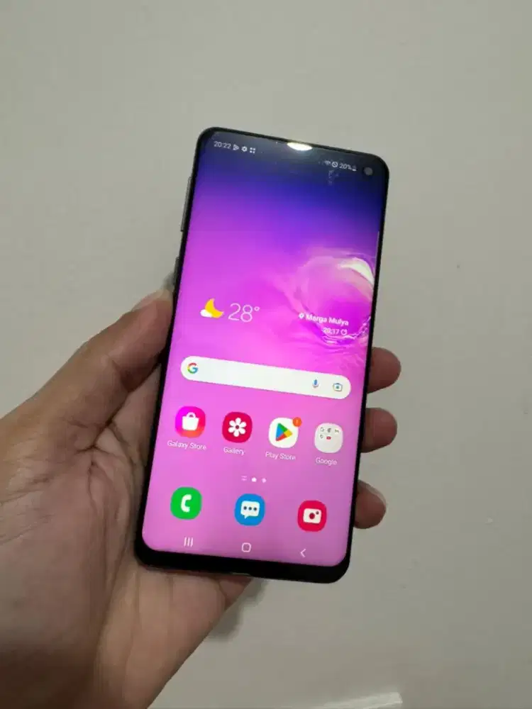 Samsung S10 8/128 GB