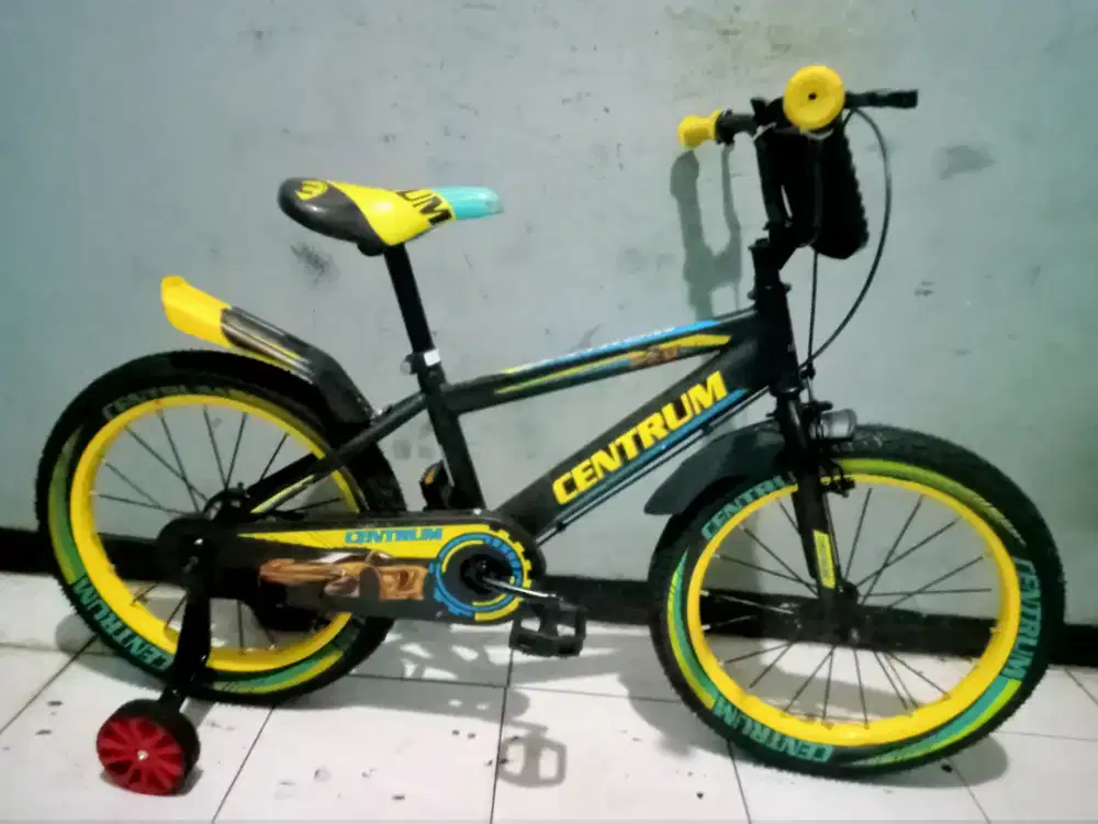 Dijual sepeda BMX ukuran 18 merek CENTRUM