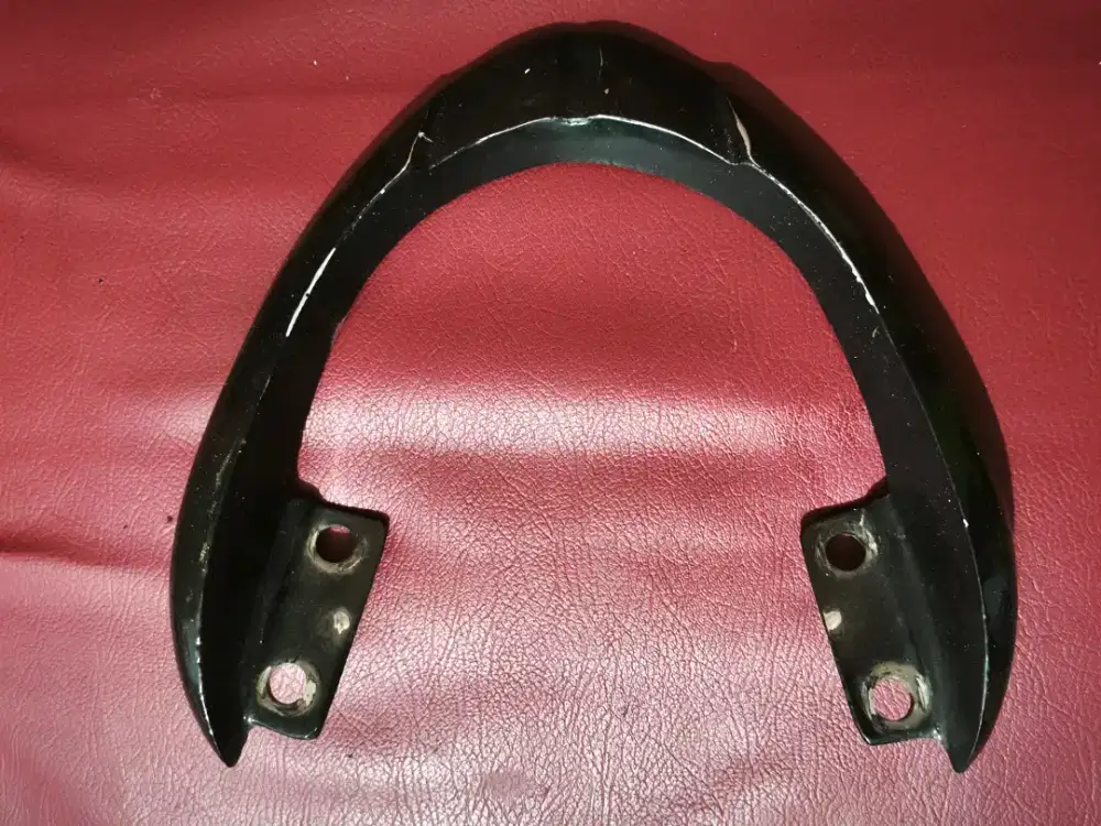 Behel motor Honda beat 2011