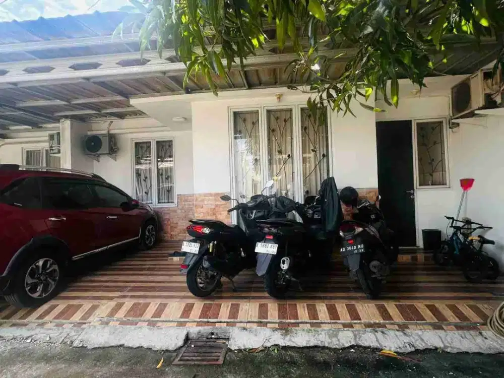 Rumah Cantik di Cluster Mutiara Kenangan Jakasampurna Bekasi Barat