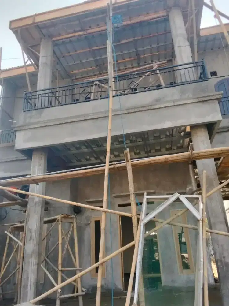 Tukang perbaikan atap bocor dan renovasi rumah dll